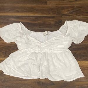 Hollister White Puff Sleeve Blouse